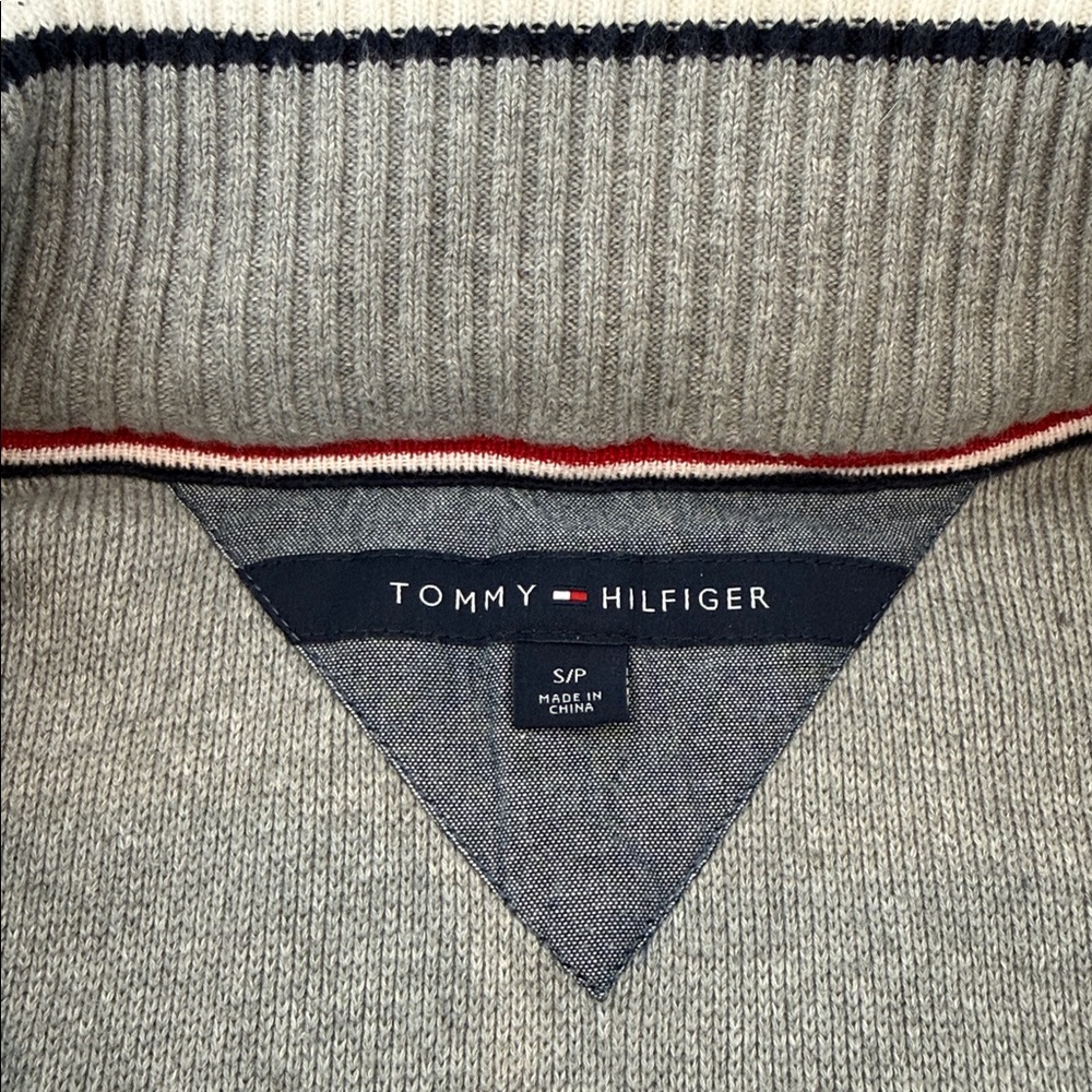 Tommy Hilfiger Sweater Jacket - Men’s small - Picture 2 of 7